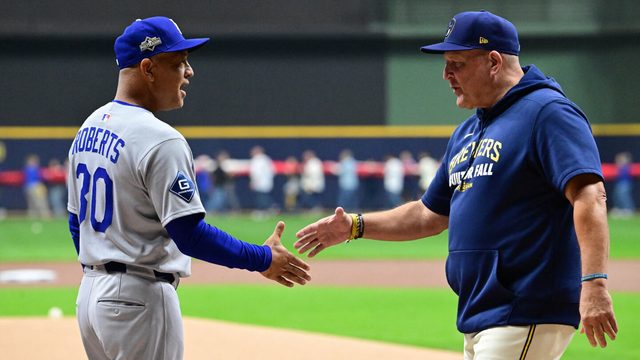Brewers carry 2-0 NLCS lead into Game 3 in Los Angeles