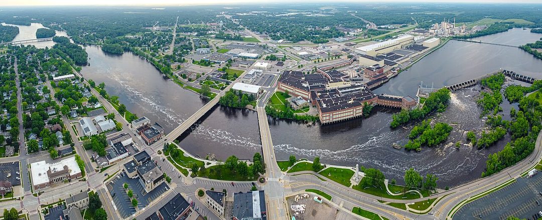 An aerial view of Wisconsin Rapids and the Wisconsin River